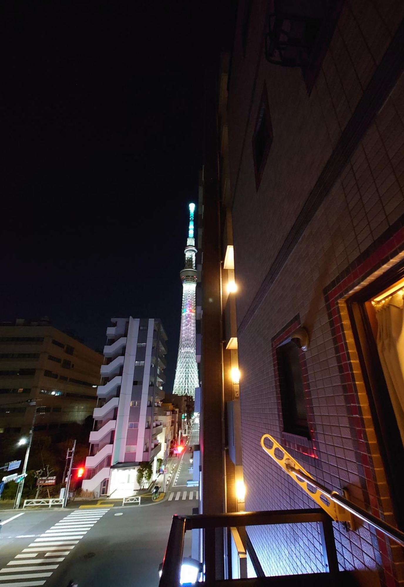 Honeys Guest House Tokio Zewnętrze zdjęcie